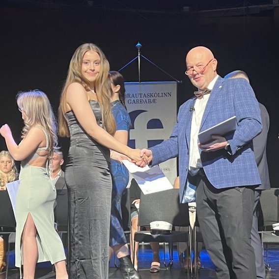 photo-332023-15-18-25-3