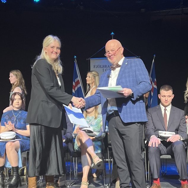 photo-332023-15-19-15