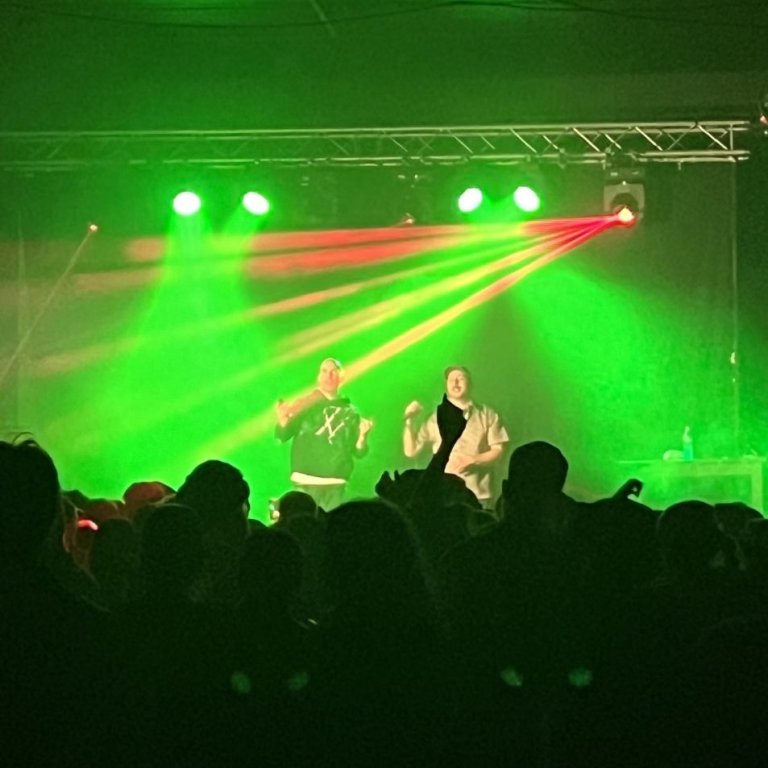 photo-2432023-00-38-47