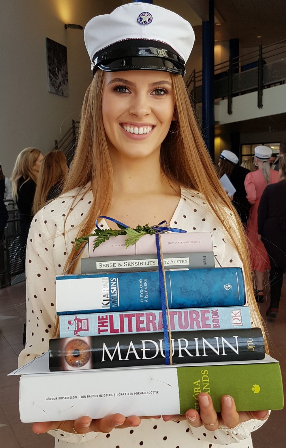 Dúx FG á miðönn 2019-2020, Sylvía Sara Ólafsdóttir, var með 9.4 í meðaleinkunn.