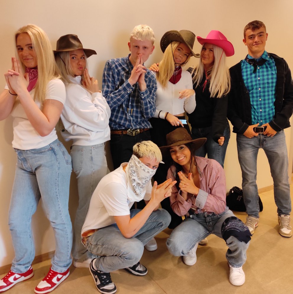 Jííha! Kúrekar á göngum FG!