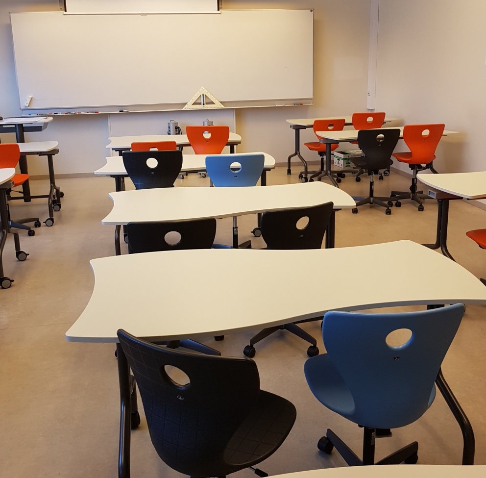 Þessi stofa fyllist af nemendum 25.febrúar 2020