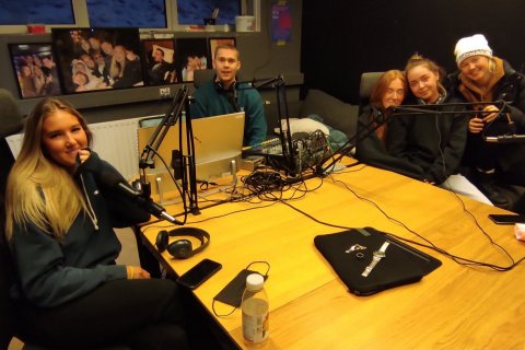 Salsa FM er komið í loftið á 106.5.