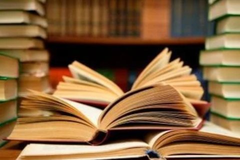 Gleðilegt nýtt ár - miðönn rúllar áfram