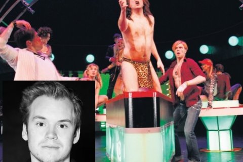 Svipmynd frá uppfærslunni á Gretti árið 2007, Örn Gauti Jóhannsson á innfelldu myndinni.