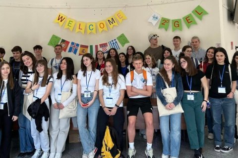 Hópurinn sem vann í verkefninu.