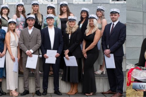 Hópurinn sem brautskráðist frá FG þann 3.mars síðastliðinn, Kristín Helga Hákonardóttir dúxaði.