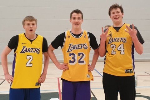 Aron, Ernir og Magnús unnu í körfunni