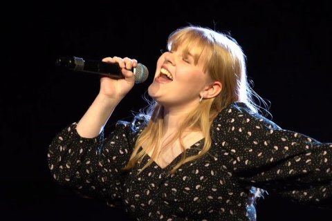 Sigrún Ósk Karlsdóttir verður fulltrúi FG í Söngvakeppni framhaldskólanna í vor.